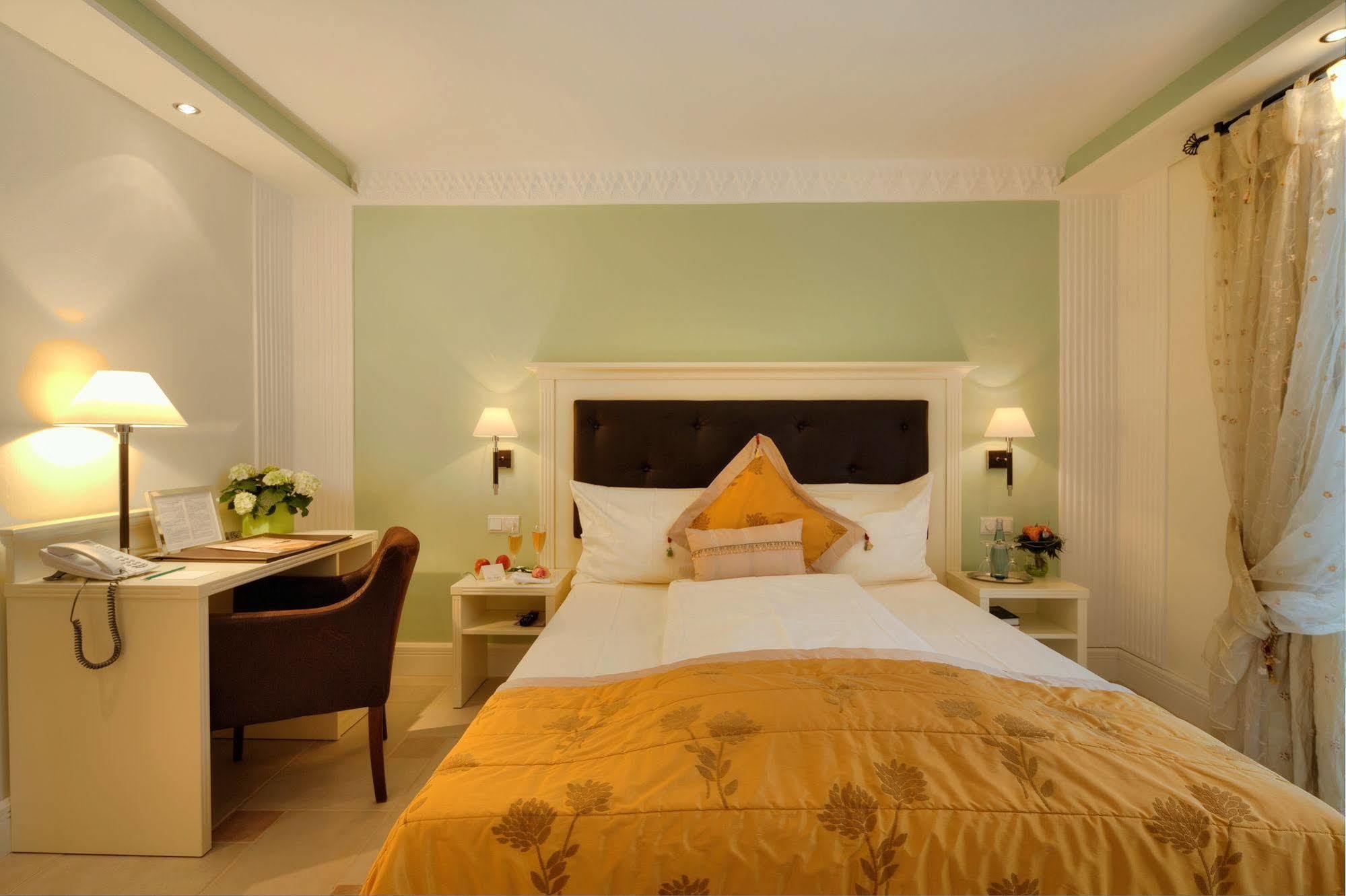 Boutiquehotel La Casa Tübingen Екстериор снимка